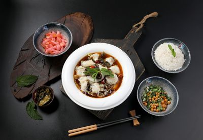 經營魚火鍋連鎖店需要完善哪些工作？