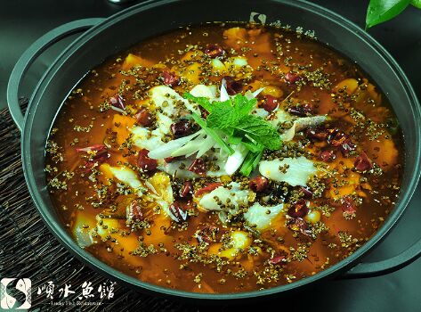 想開(kāi)個(gè)餐飲店做什么項(xiàng)目好 順?biāo)~(yú)館生意好做